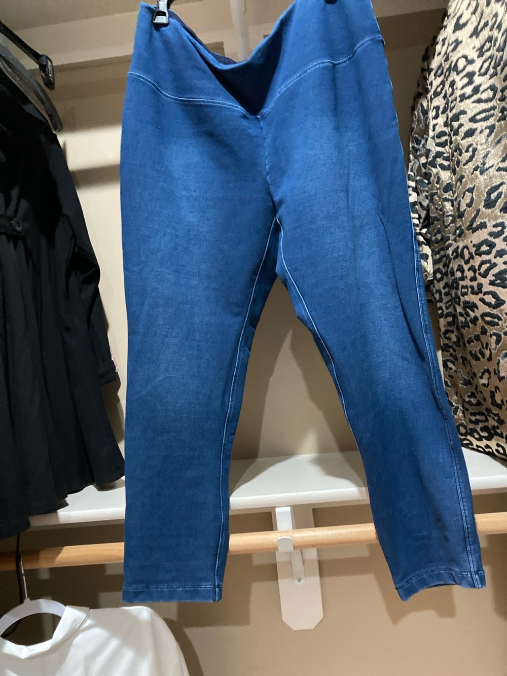 Classic Straight Leg Jeans in Blue - Comfortable Pull-On Fit